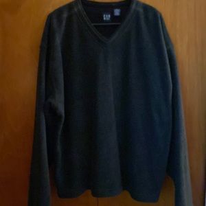 Gap v neck fleece